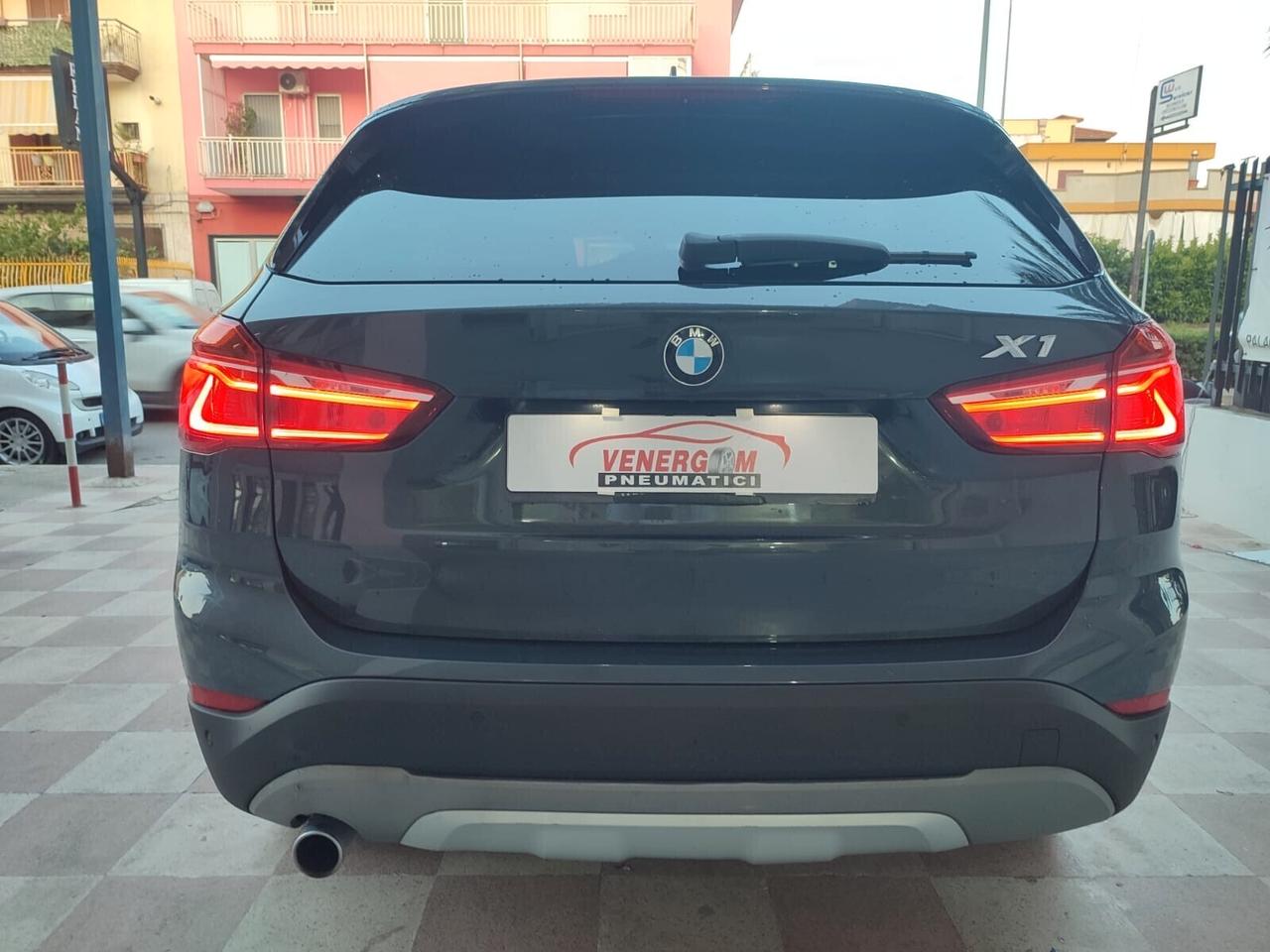 Bmw X1 sDrive18d xLine