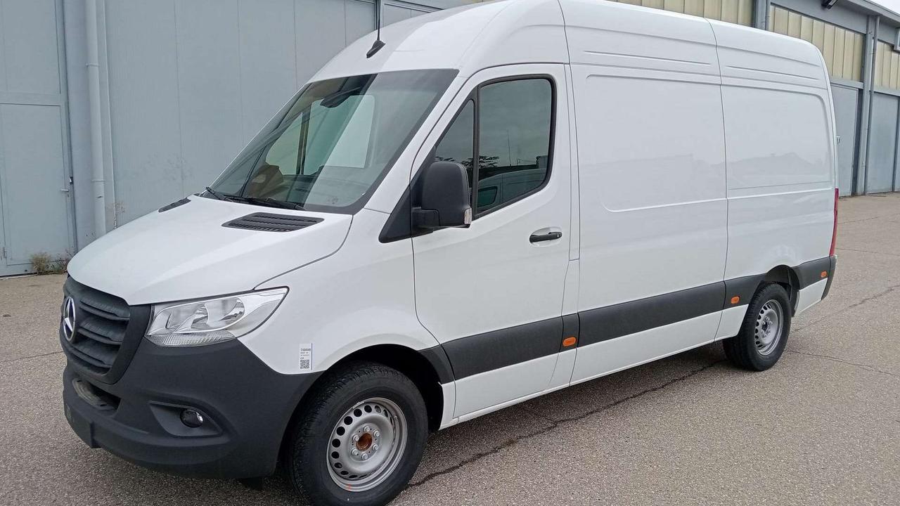 Mercedes-Benz Sprinter Furgone 317CDI 37/35 PRO