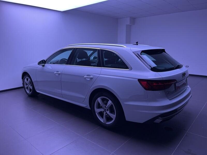 Audi A4 AVANT 35 TDI S TRONIC