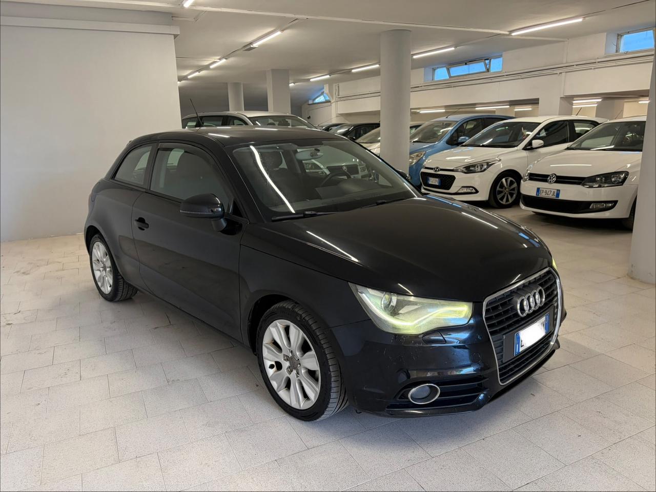 Audi A1 1.6 TDI 105 CV Ambition Perfetta