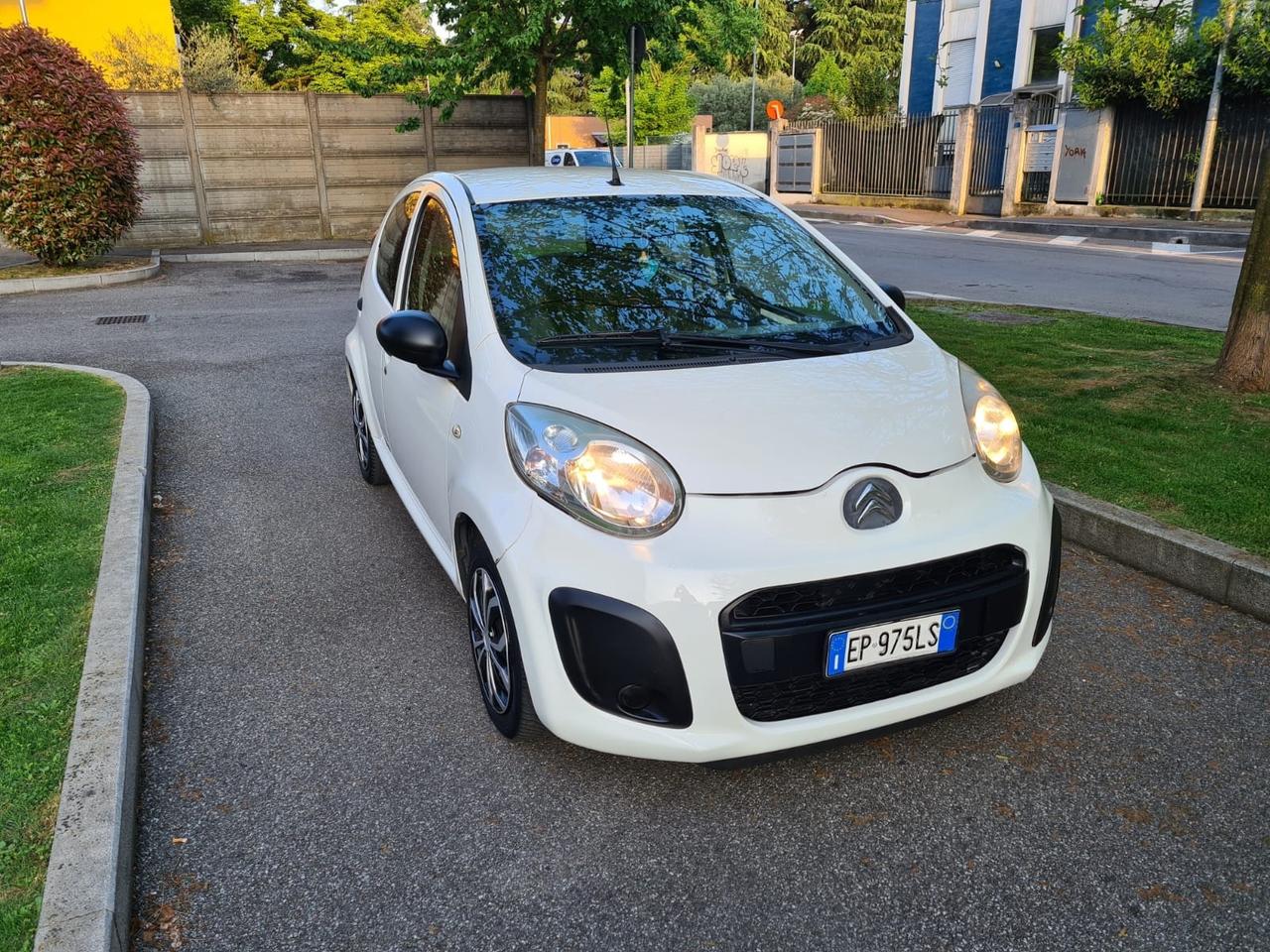 Citroen C1 Airscape VTi 68 ETG 5 porte Shine