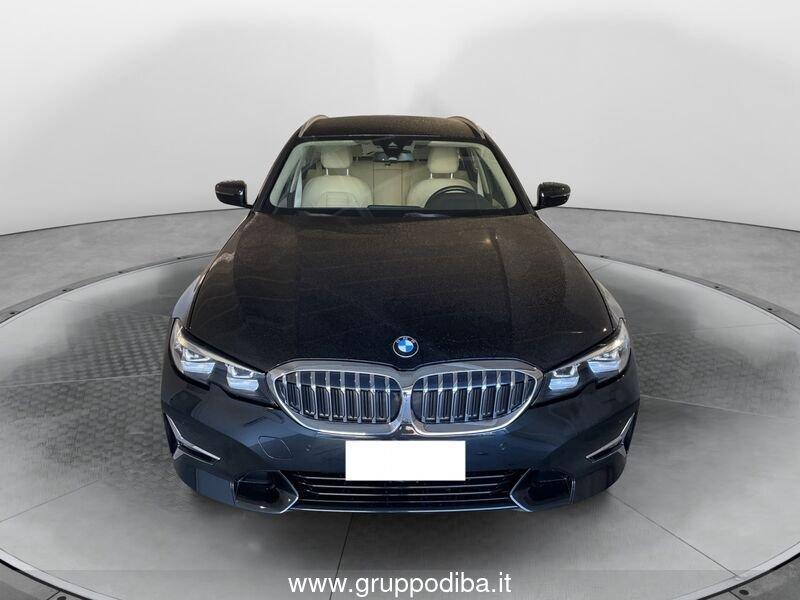 BMW Serie 3 G21 2019 Touring Diese 320d Touring mhev 48V Luxury auto