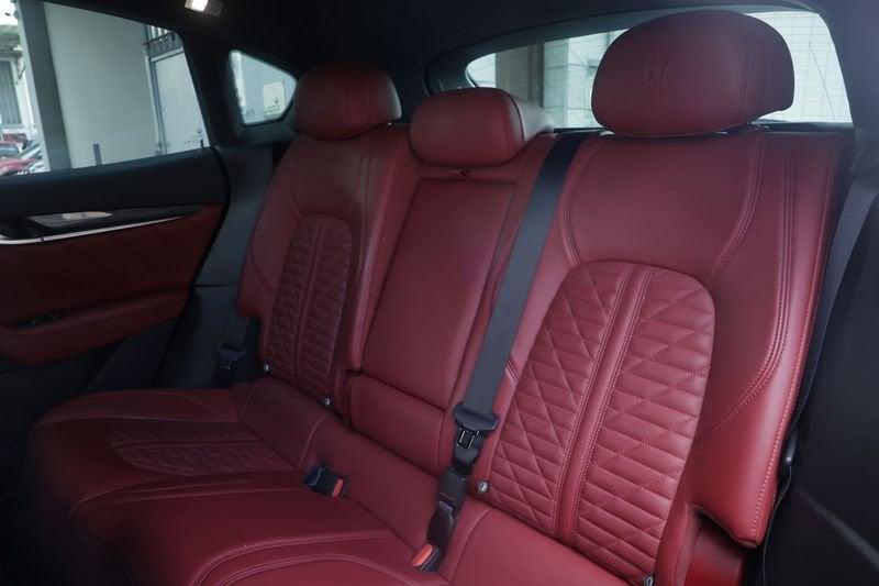 Maserati Levante Maserati Levante V8 580 CV AWD Trofeo 427KW ANNO 2022