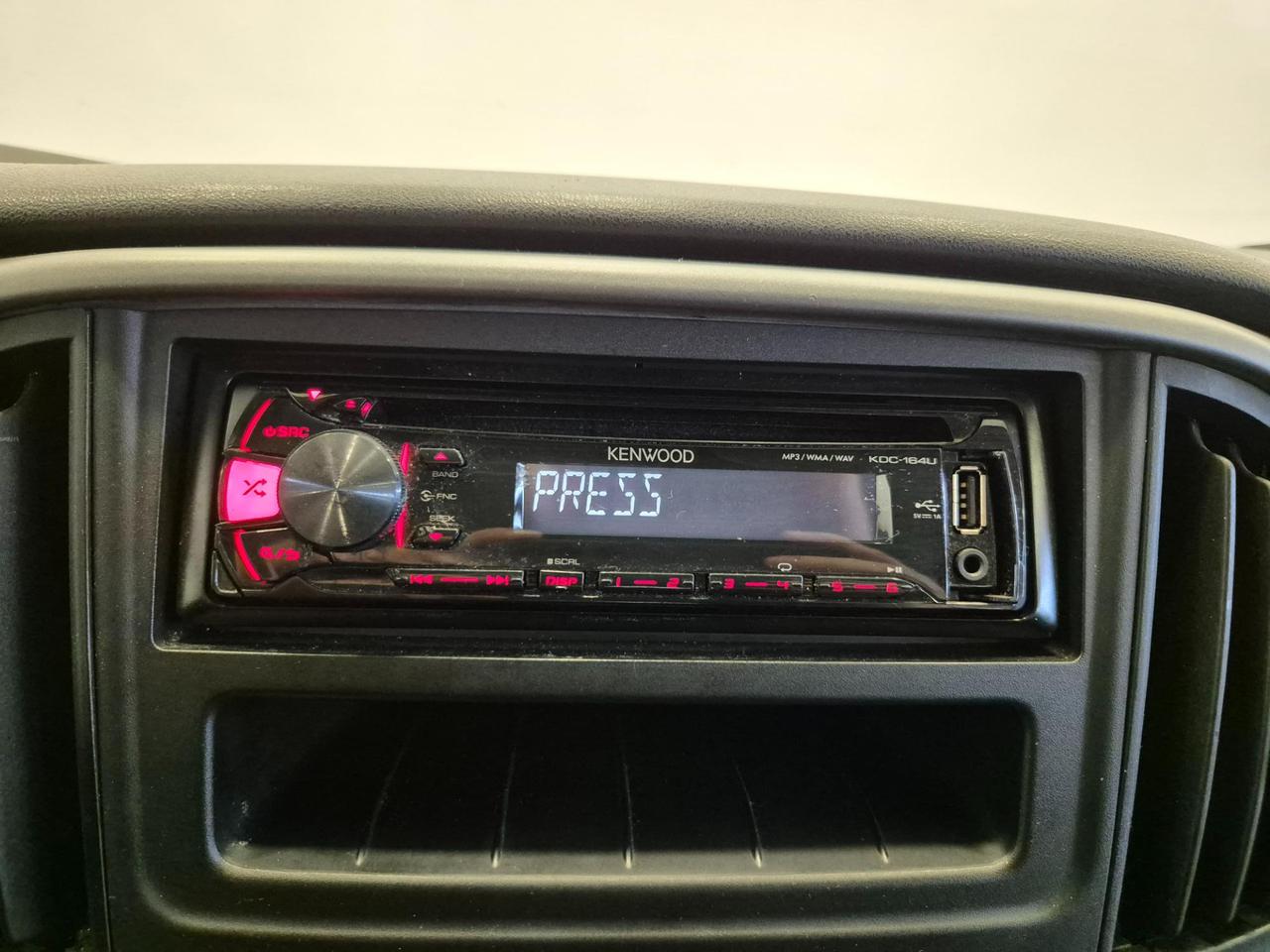 Fiat Doblo 1.4 16v Pop 95cv -NEOPATENTATI - UNIPROPRIETARIO - Sens. Park.