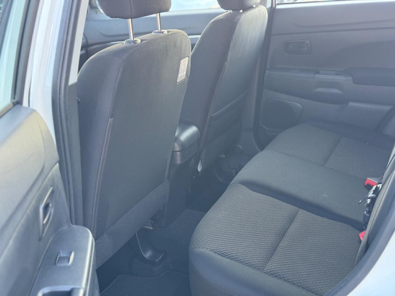 Mitsubishi ASX 1.6 2WD Inform Plus