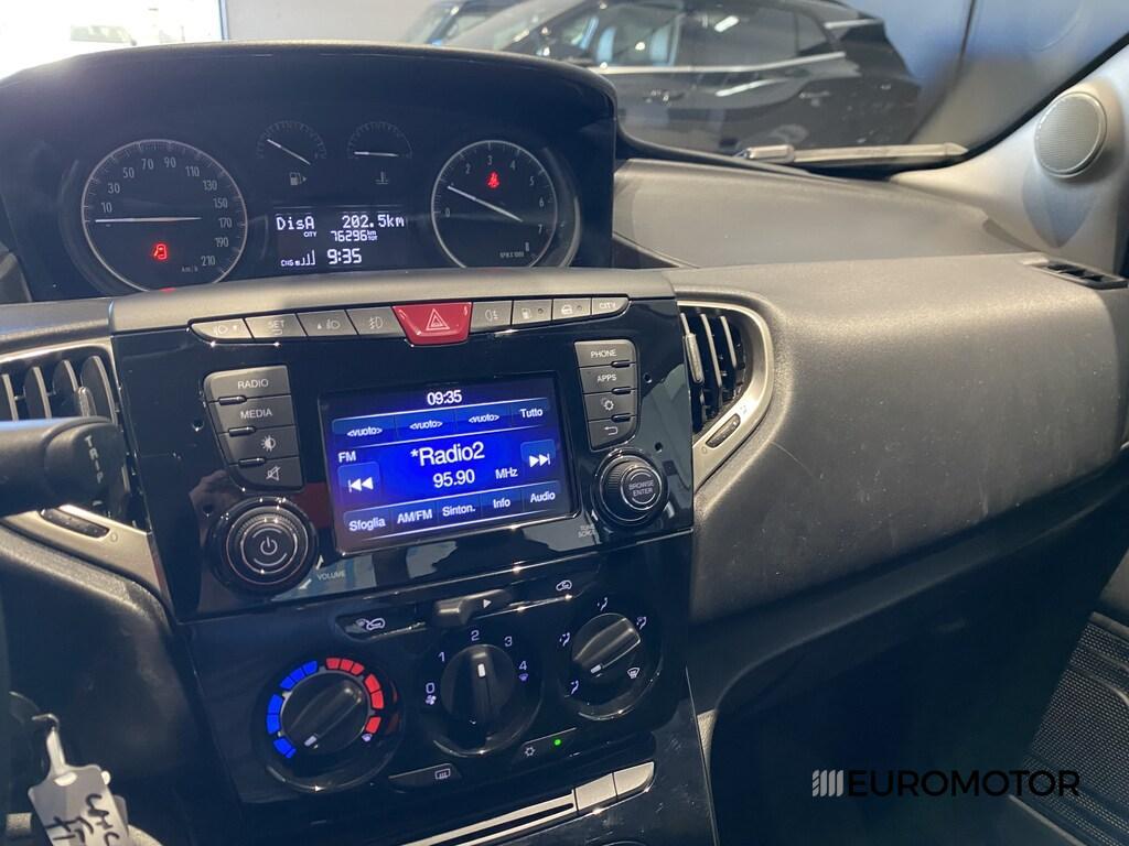 Lancia Ypsilon 5 Porte 0.9 Twinair Ecochic Elefantino