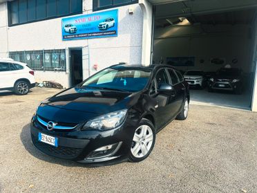 Opel Astra 1.4 Turbo 140CV Sports Tourer GPL Tech Elective