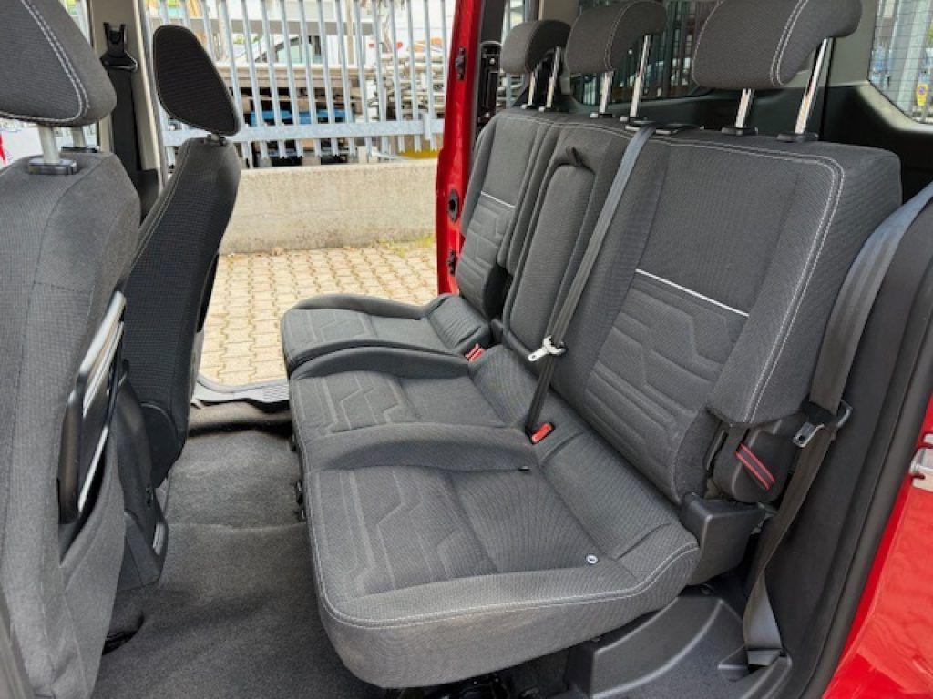 Ford Tourneo Connect 1.5 TDCi 120 CV Powershift Passo Lungo