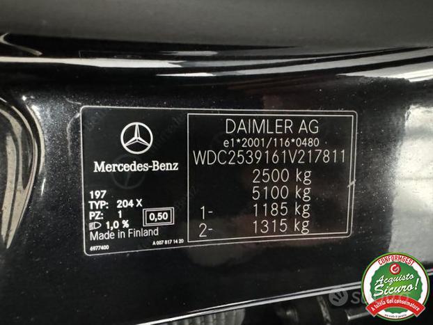 MERCEDES-BENZ GLC 200 d 4Matic Sport Pedane Fari