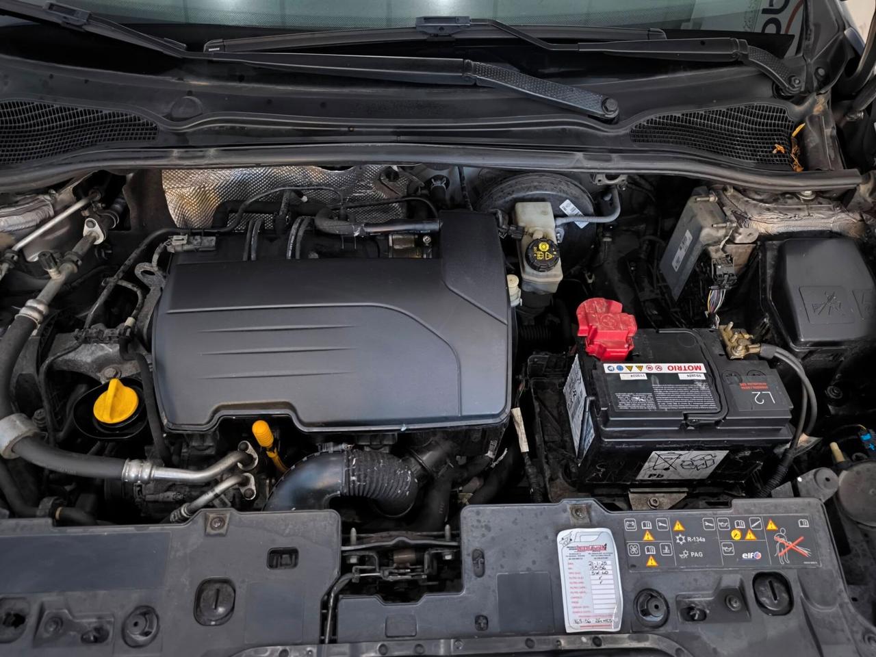 Renault Clio 1.2 75 CV 5 porte Duel