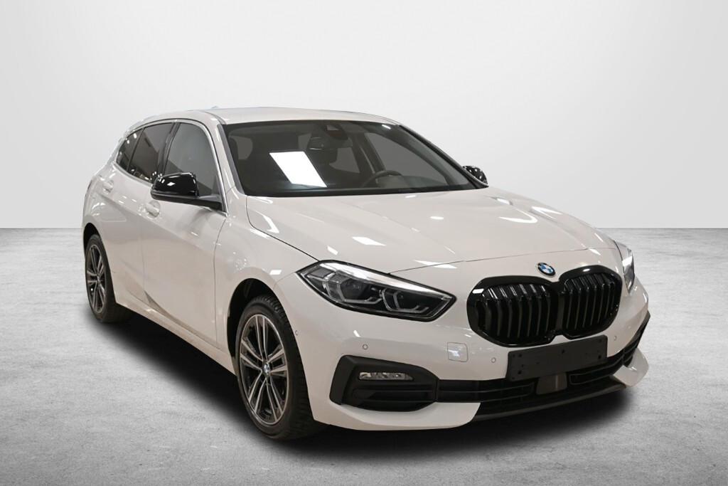 BMW 116D 115CV STEPTRONIC BUSINESS DESIGN ( FARI LED - BMW DIGITAL COCKPIT - NAVI - MIRROR - PARK ASSISTANT - TELECAMERA POST. - CERCHI 17 )