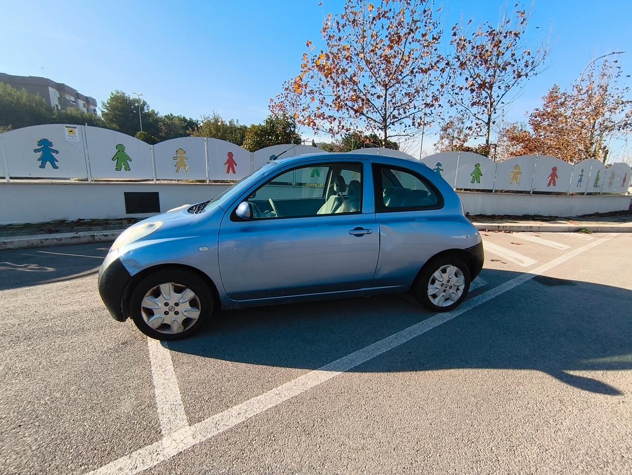 Nissan Micra 1.2 16V 5 porte Visia