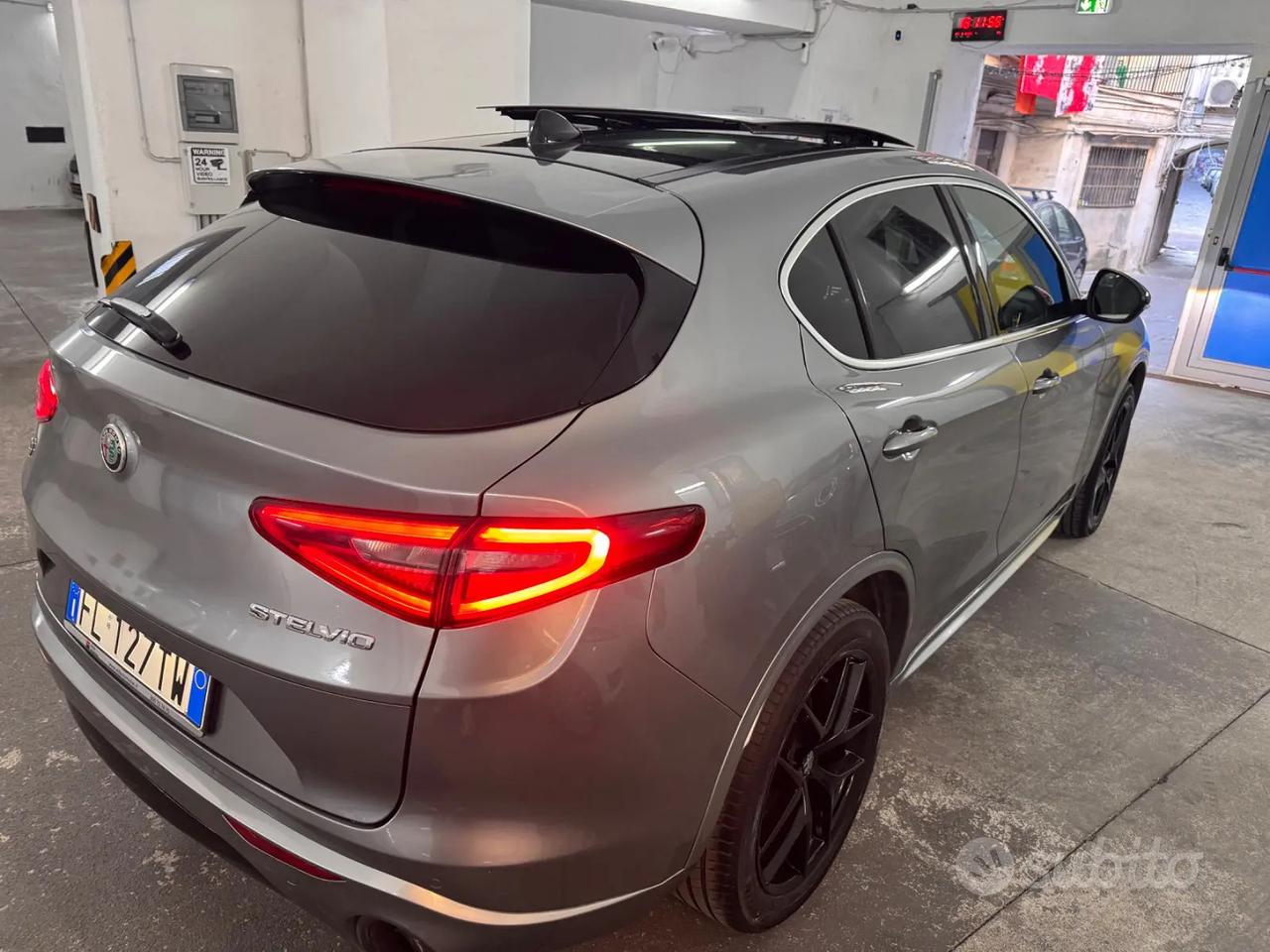 alfa romeo stelvio 2.0 turbo benzina 280cv