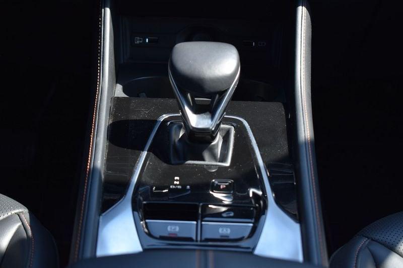 MG HS 1.5 T Luxury AT