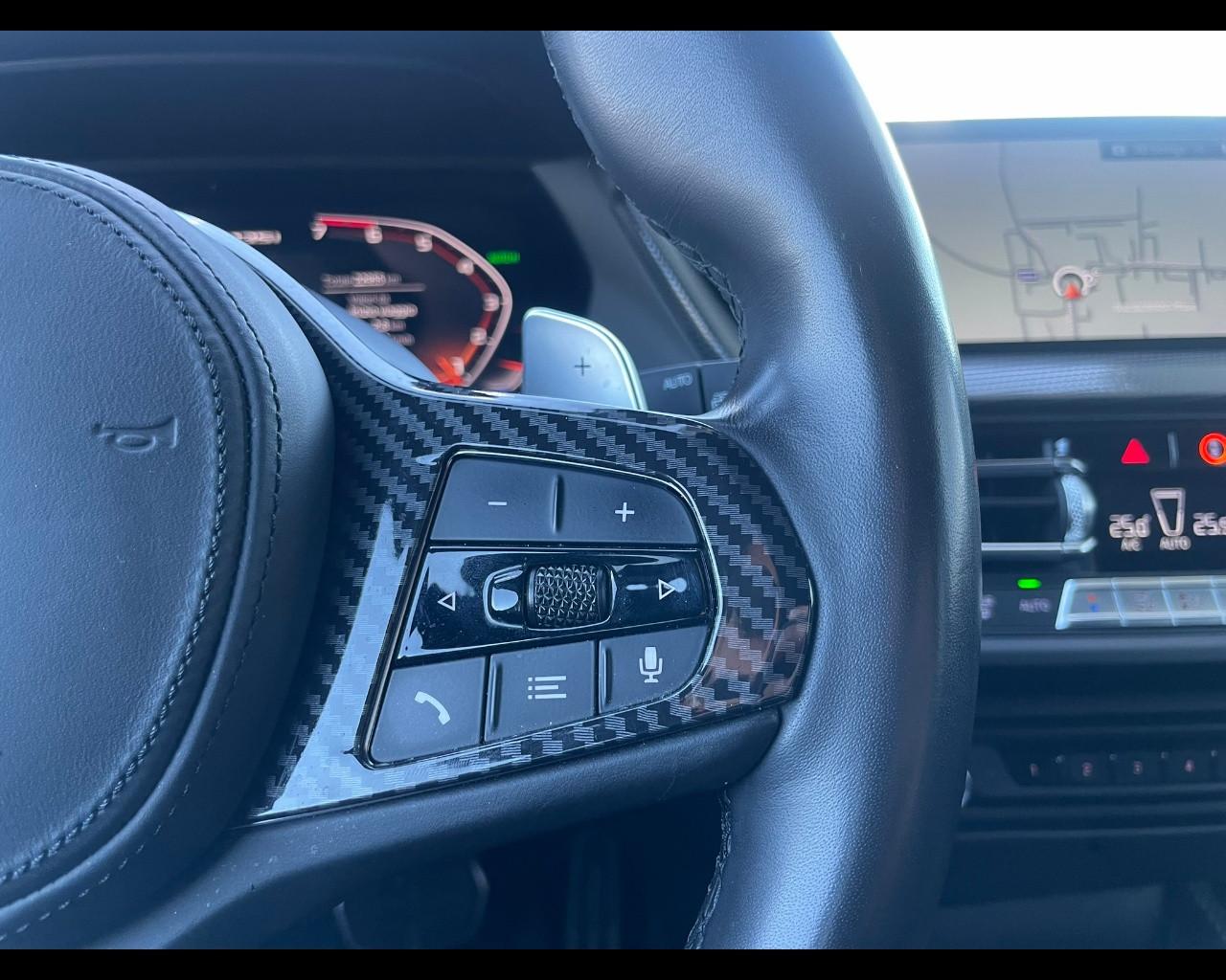 BMW Serie 1 (F40) - M 135i xDrive