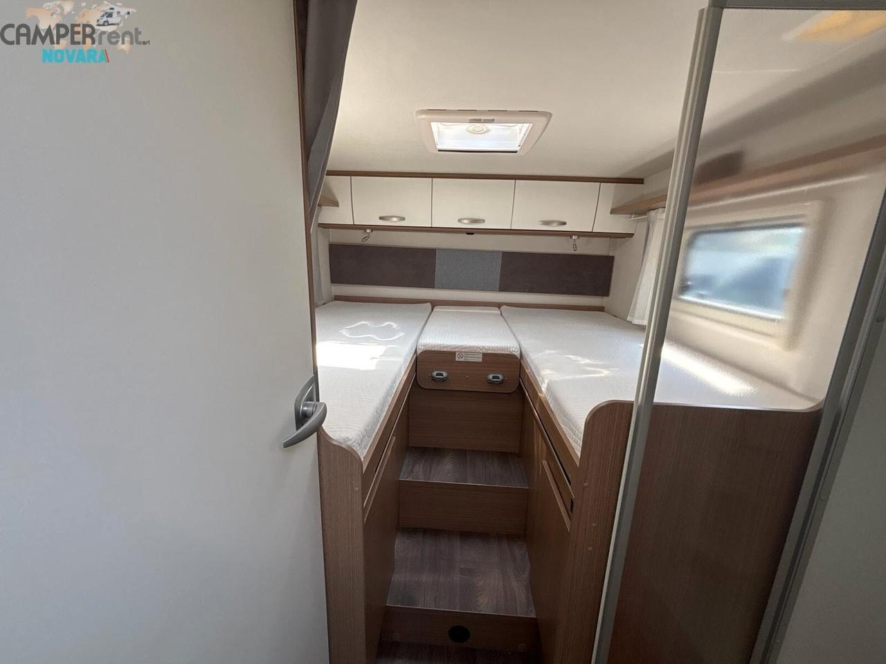 CARADO T447 EDITION 5 BY HYMER - SEMINTEGRALE CON LETTI GEMELLI IN CODA ED AMPIO GARAGE