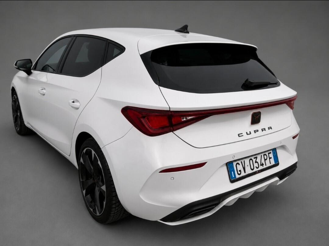 Cupra Leon 1.5 HYBRID 150Cv DSG