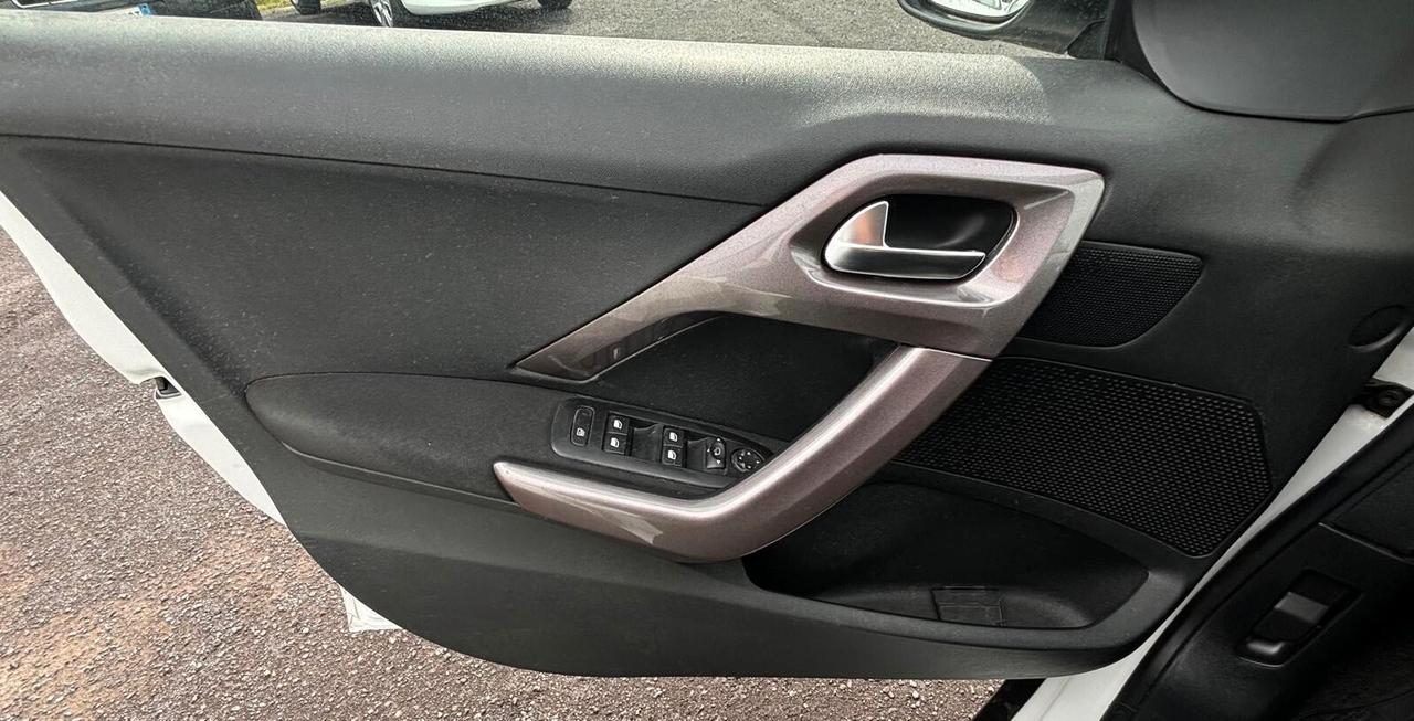 Peugeot 2008 1.6 e-HDi 92 CV Stop&Start Allure