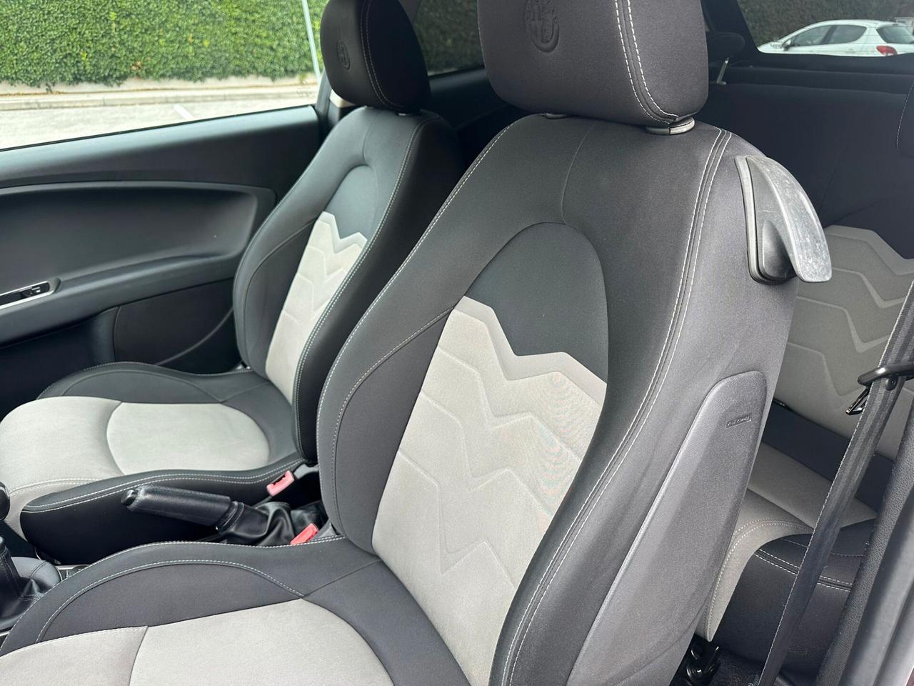 Alfa Romeo MiTo 1.3 JTDm 85 CV S&S Racer