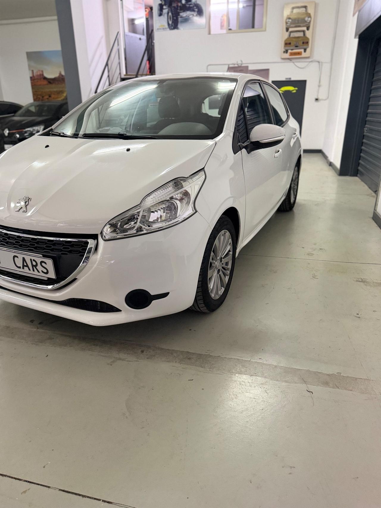 Peugeot 208 1.4 HDi 68 CV 5 porte Active