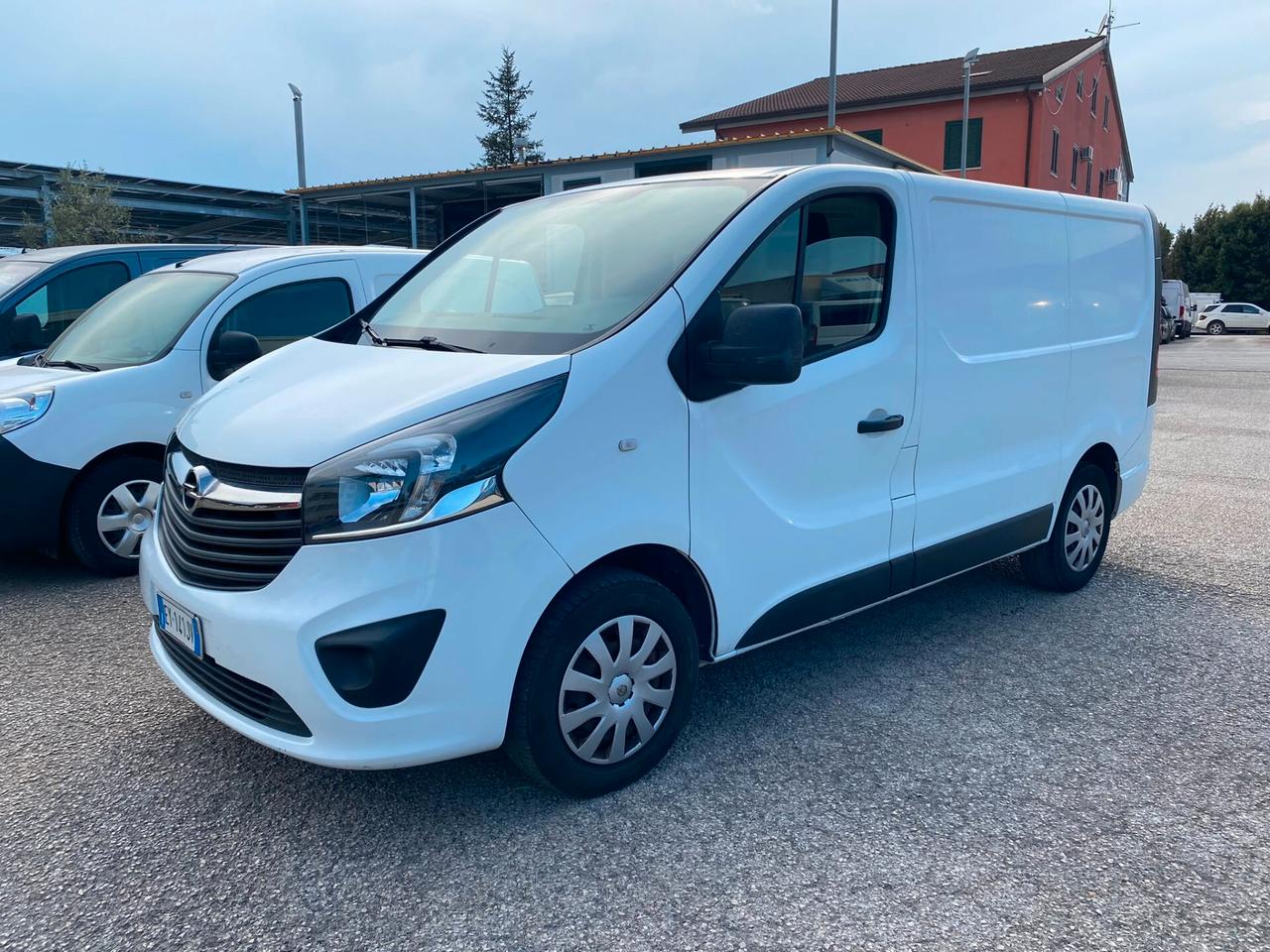 OPEL VIVARO -B (C47)