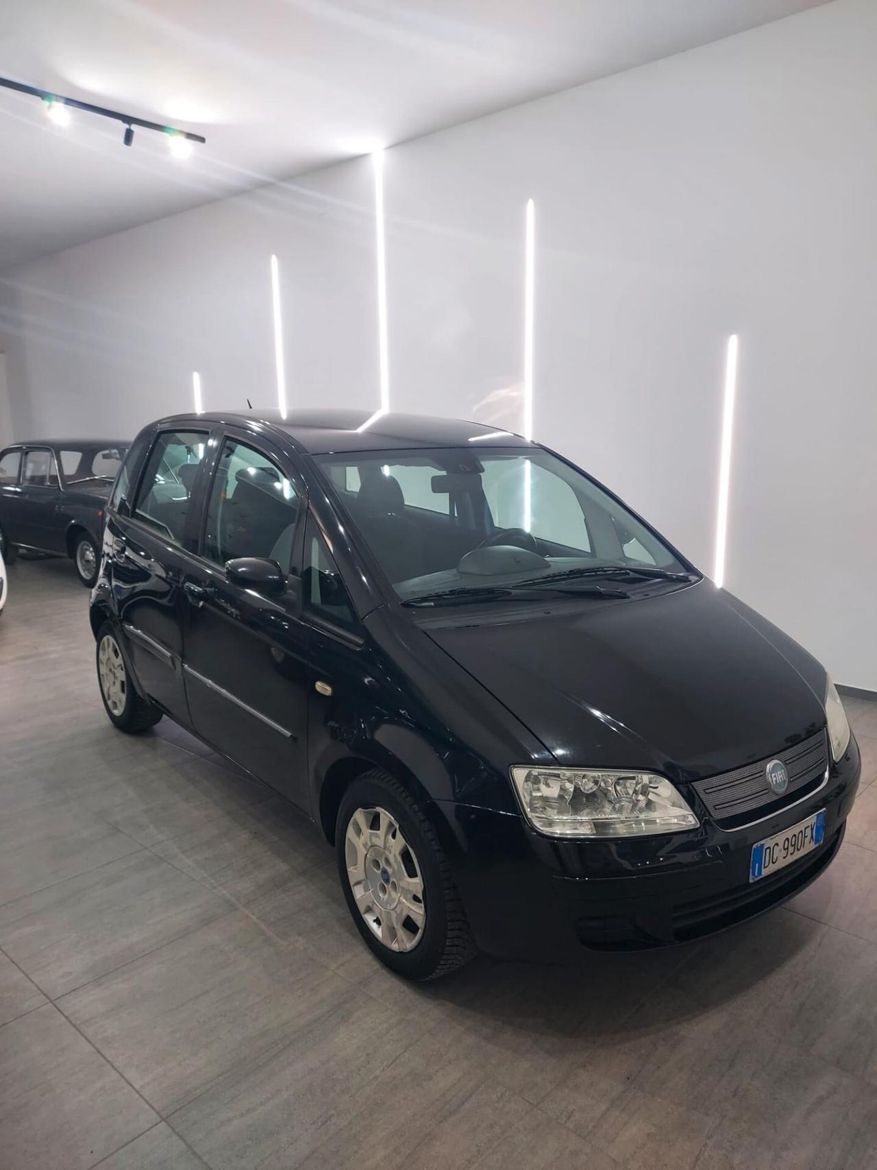 Fiat Idea 1.3 Multijet 16V 70 CV BlackEnergy