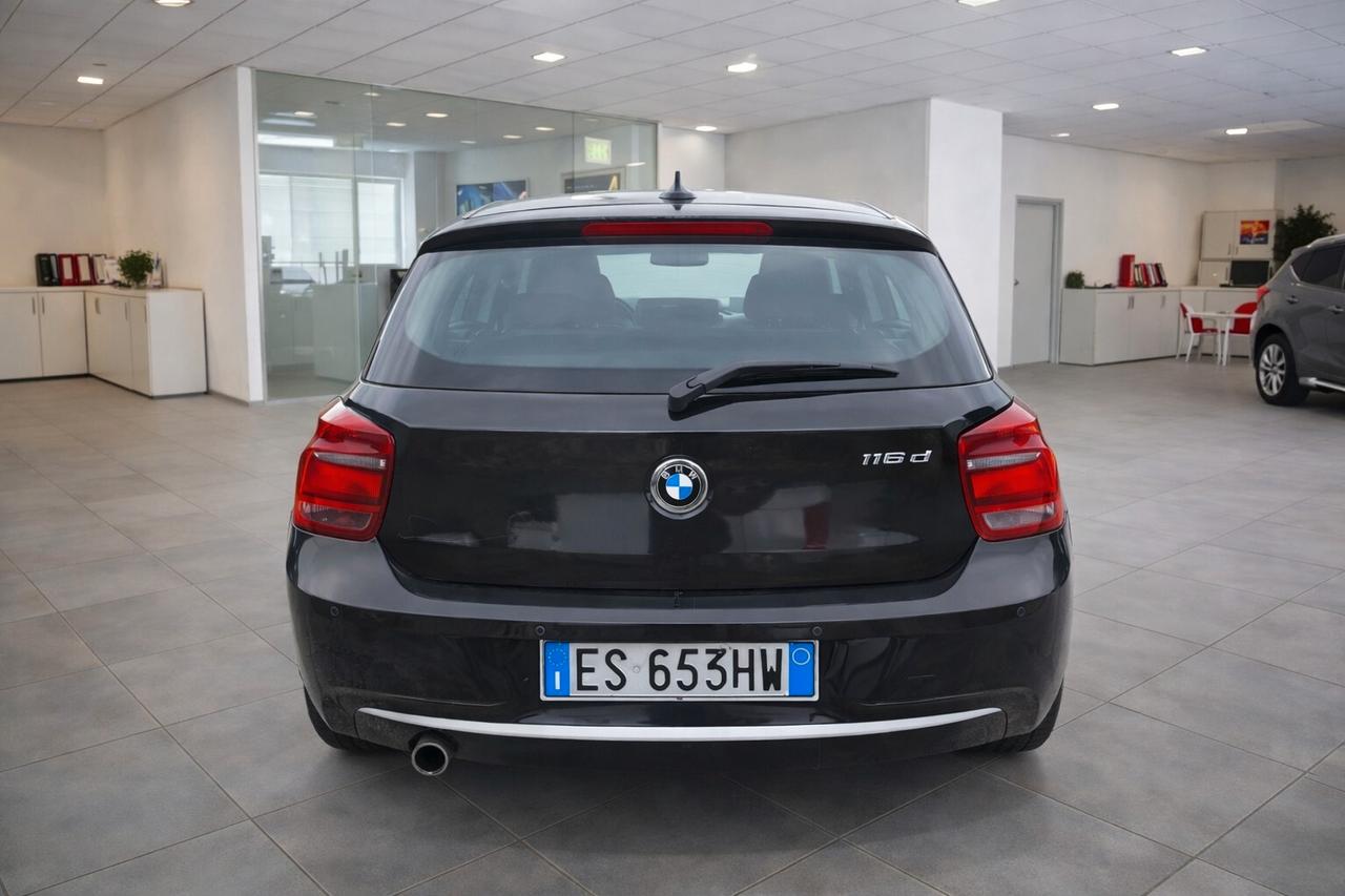 BMW SERIE 116D 1.6D 116CV €5B NAVI PELLE Efficient Dynamics Urban