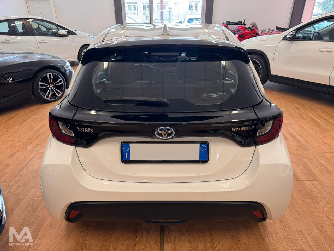 Toyota Yaris 1.5 90cv Hybrid Business 2021