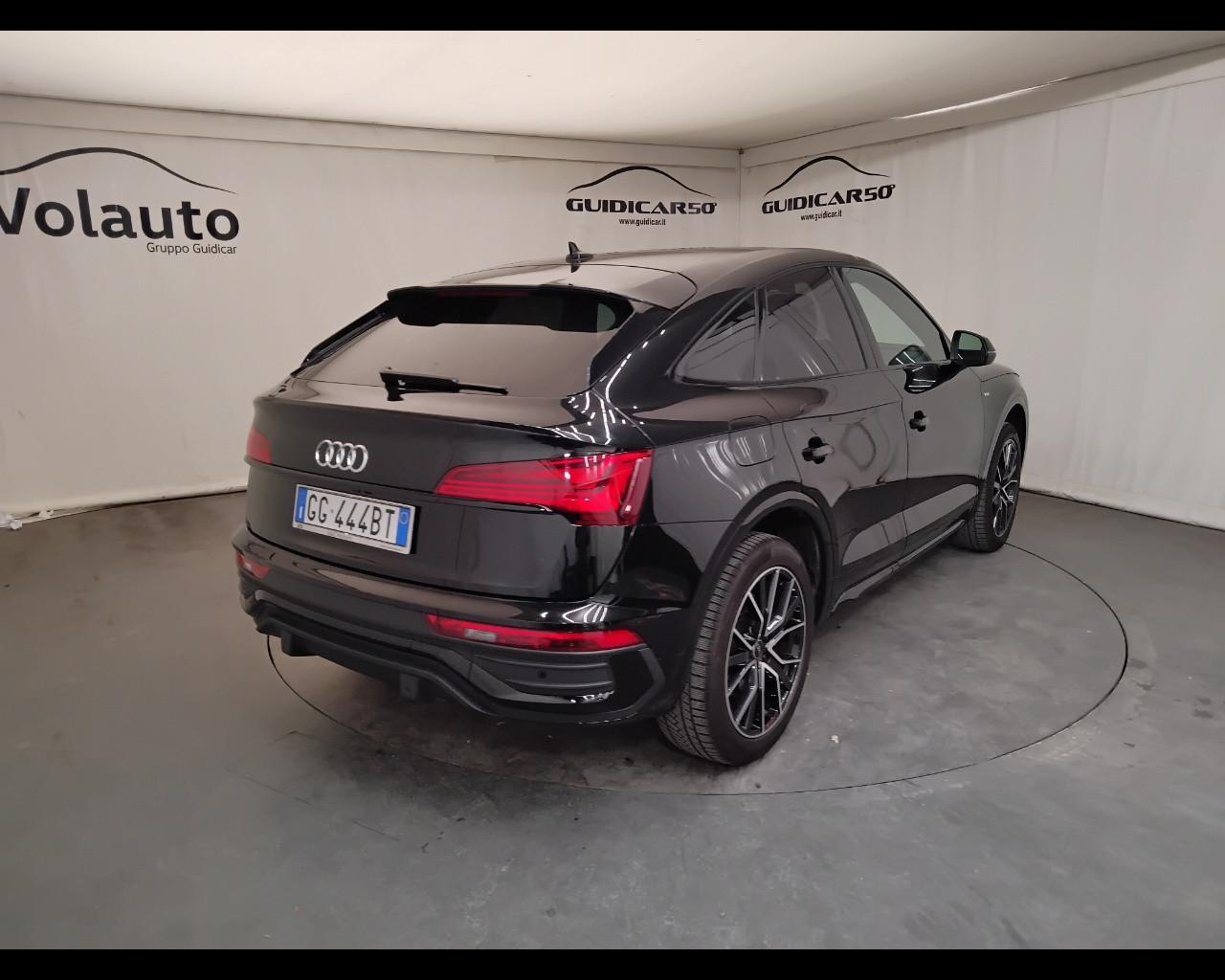 AUDI Q5 I Sportback 2021 - Q5 Sportback 40 2.0 tdi mhev 12V S line quattro s-tronic