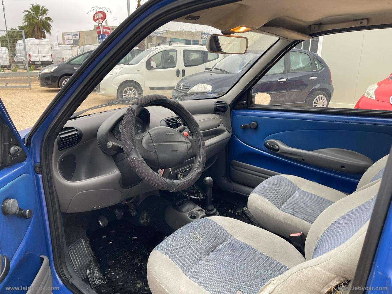 FIAT Seicento 900 CON GANCIO TRAINO