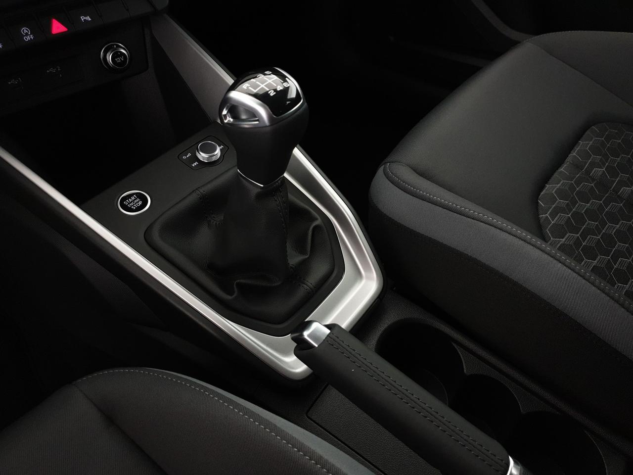 Audi A1 sportback 30 1.0 tfsi s line edition 110cv