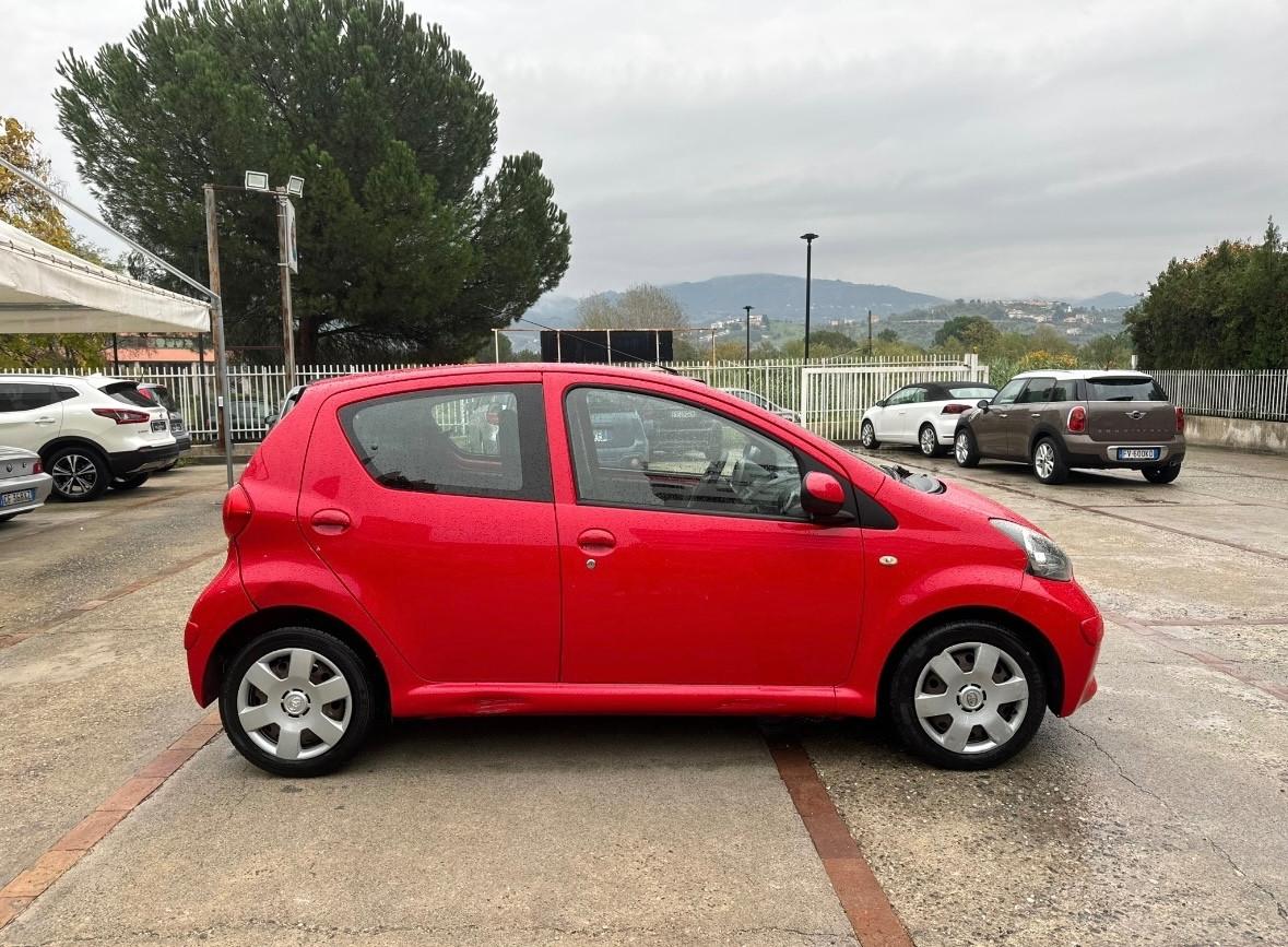 Toyota Aygo 1.0 12V VVT-i 5 porte