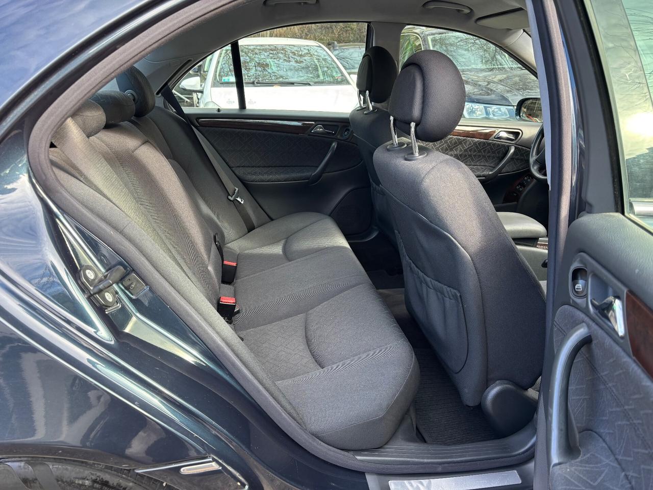 Mercedes-benz C 200 CDI cat Elegance