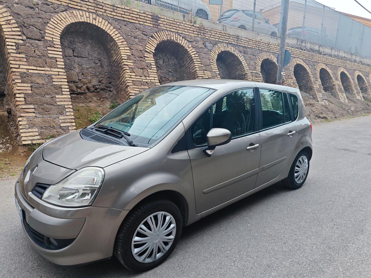 Renault Modus 1.2 16V Dynamique