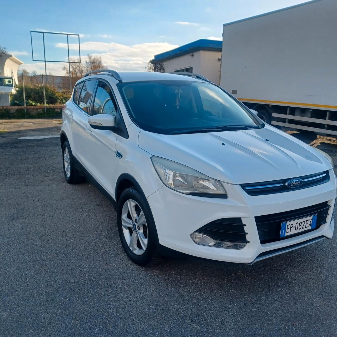 117.938KM KUGA 2.0 TDI PERFETTO