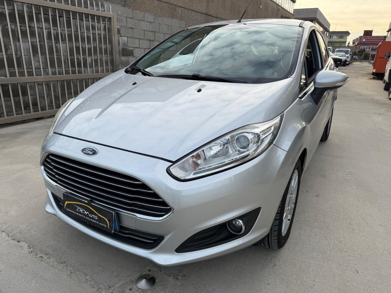 Ford Fiesta 1.4 5 porte Bz.- GPL Black & White Edition