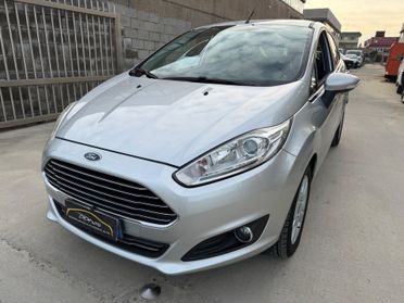 Ford Fiesta 1.4 5 porte Bz.- GPL Black & White Edition