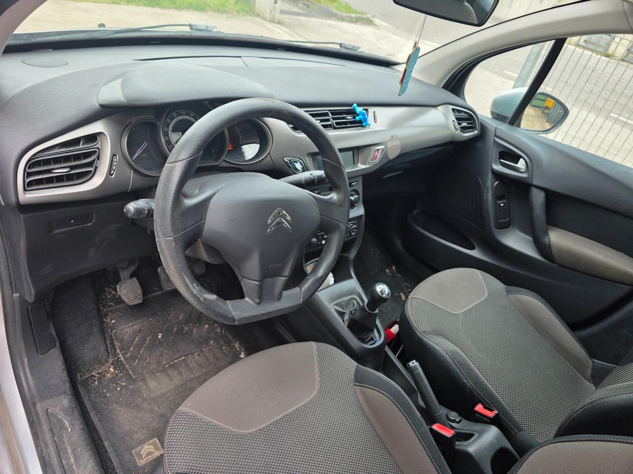 Citroen C3 PureTech 68 Attraction