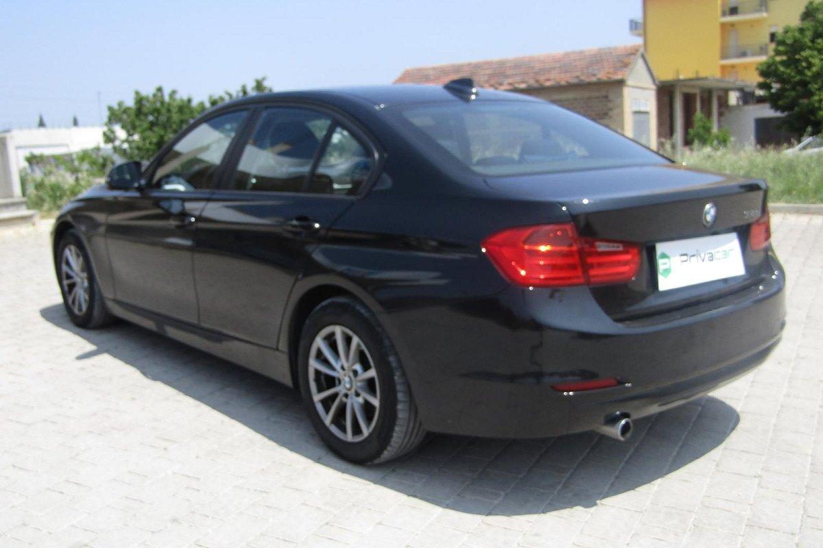 BMW 318d Business aut.