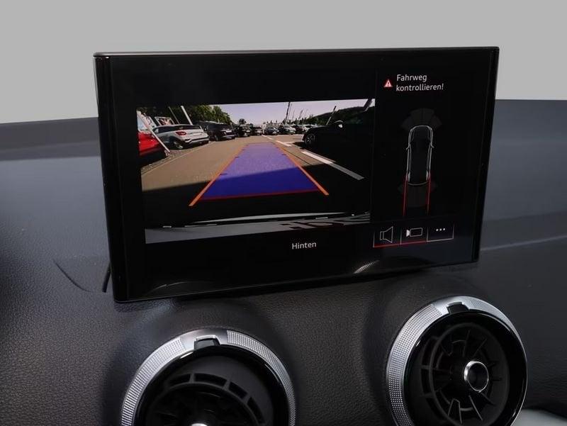 Audi Q2 Q2 35 TDI S tronic S line Edition Cockpit Camera Black Pack