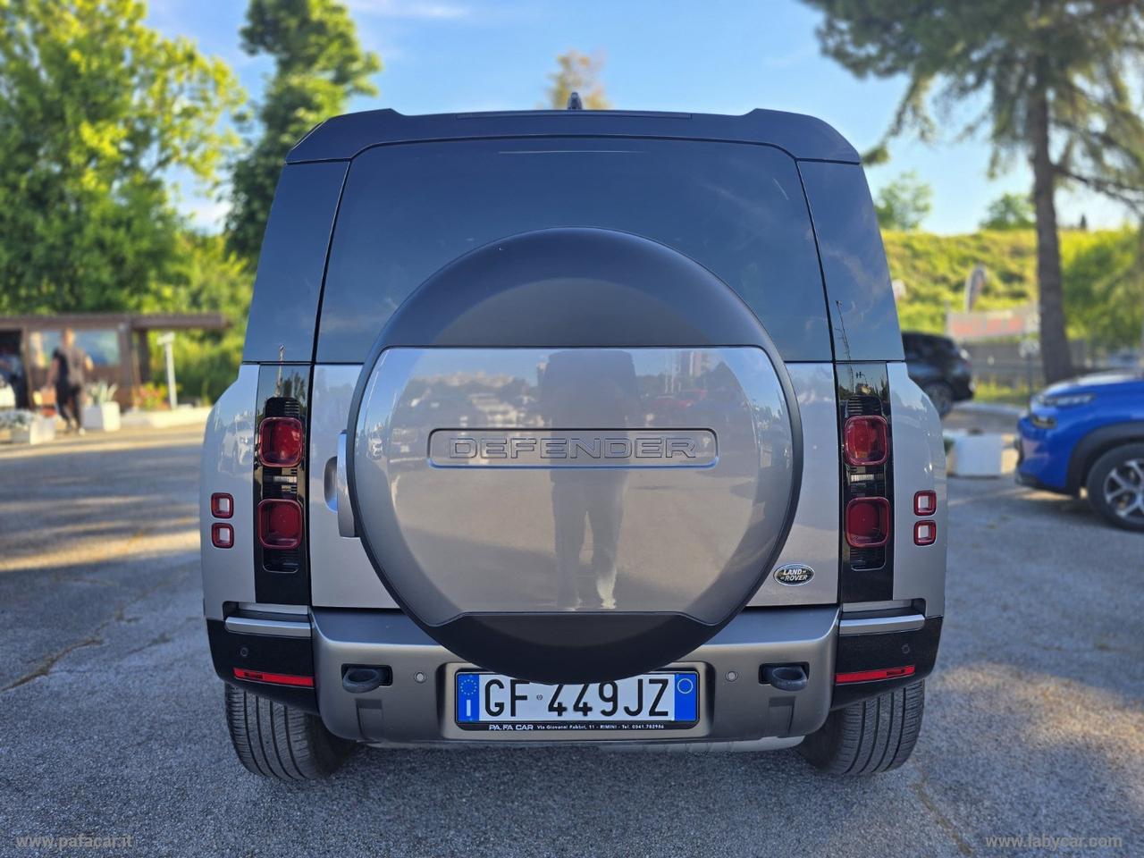 LAND ROVER Defender 110 3.0D I6 250 CV X-Dynamic S
