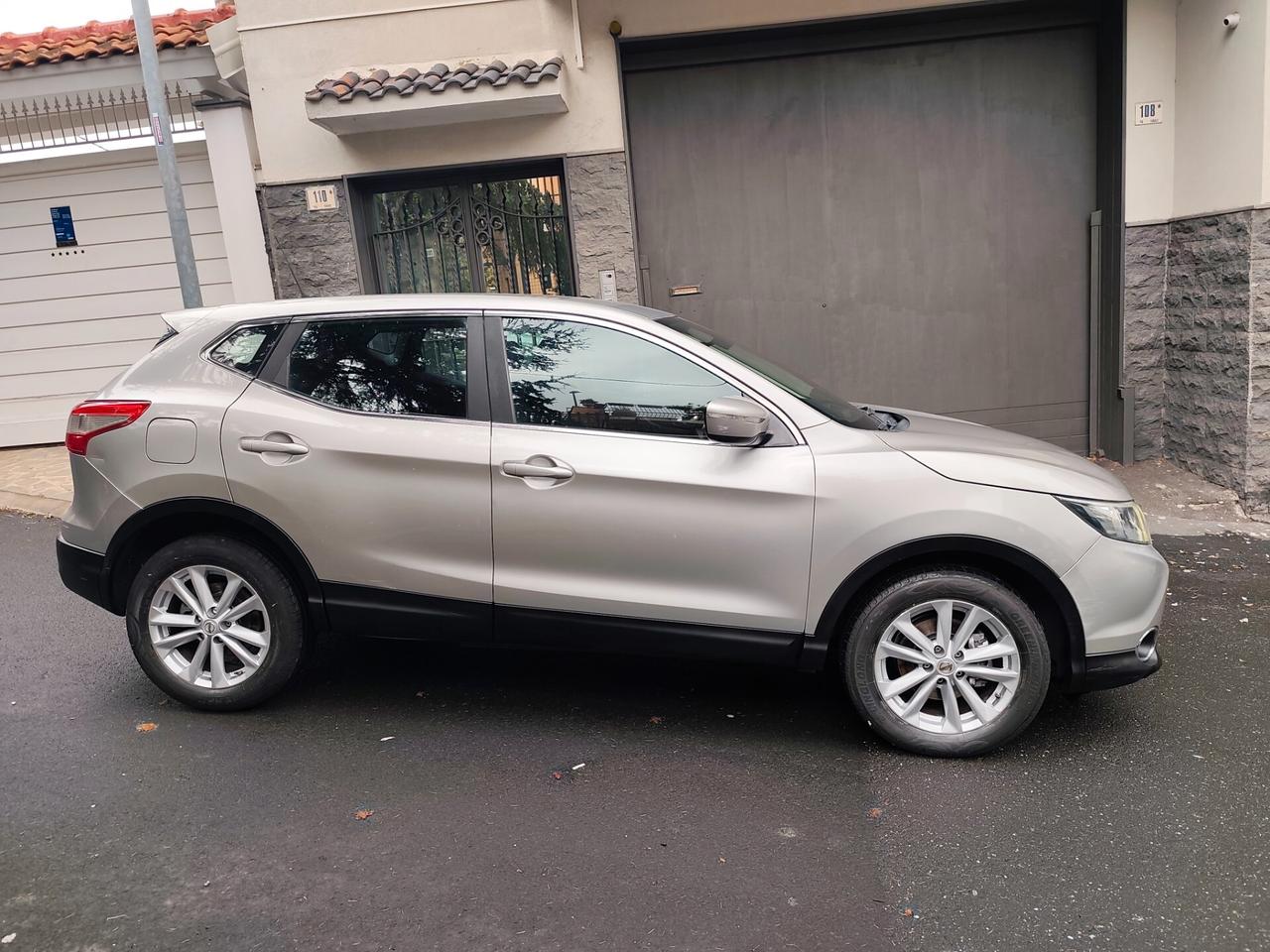Nissan Qashqai 1.5 dCi Leggi
