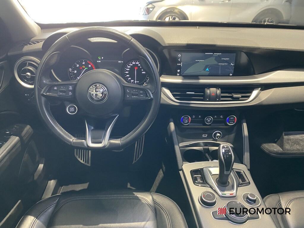 Alfa Romeo Stelvio 2.2 Turbo Sprint RWD AT8