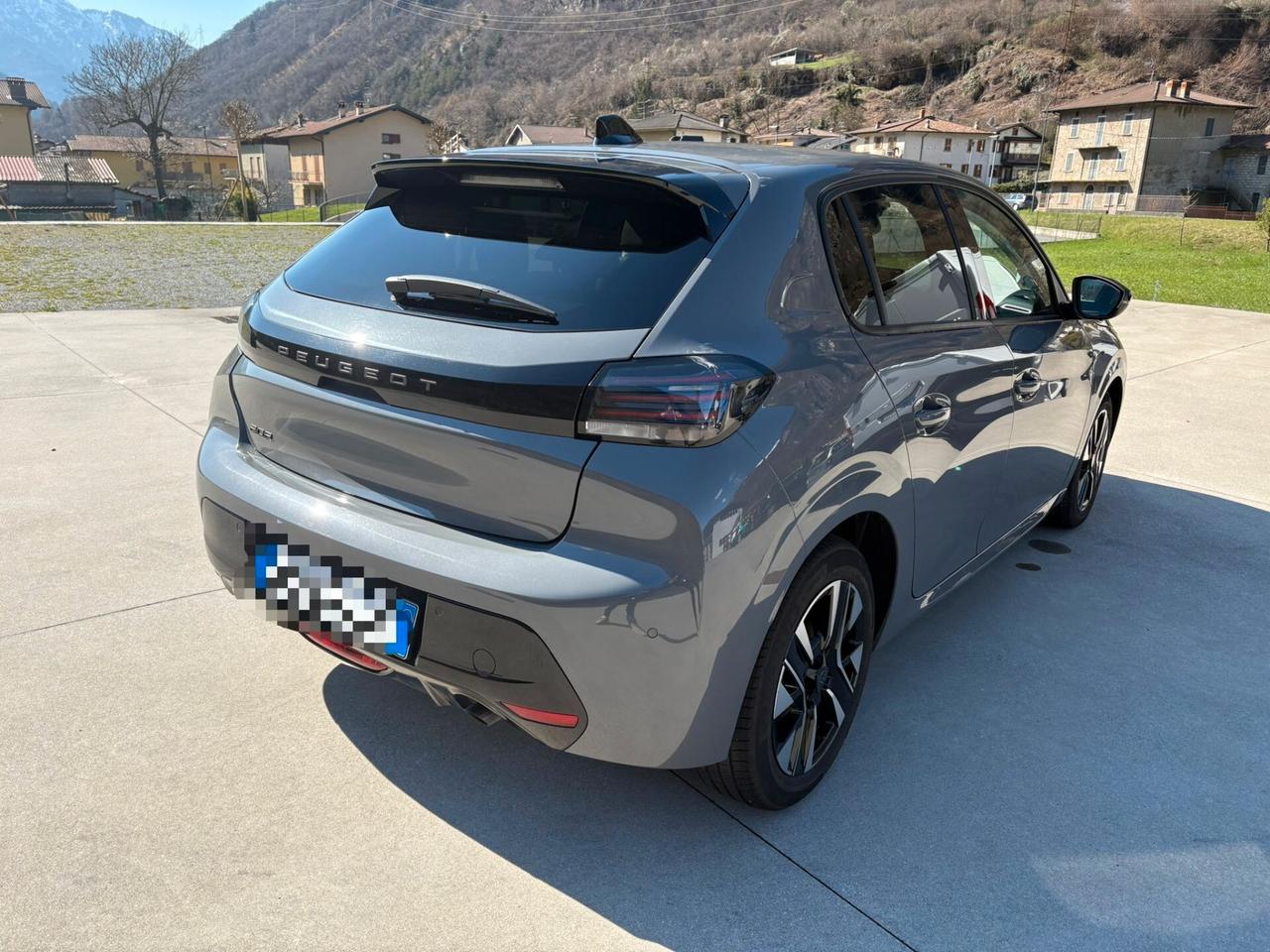 Peugeot 208 PureTech 100 Stop&Start 5 porte Allure