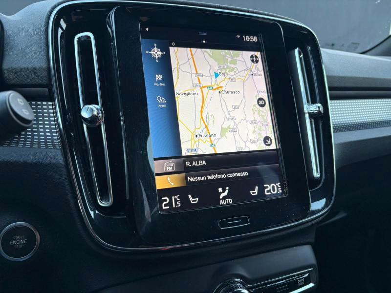 Volvo XC40 2.0 d3 150 CV R-design 4X4