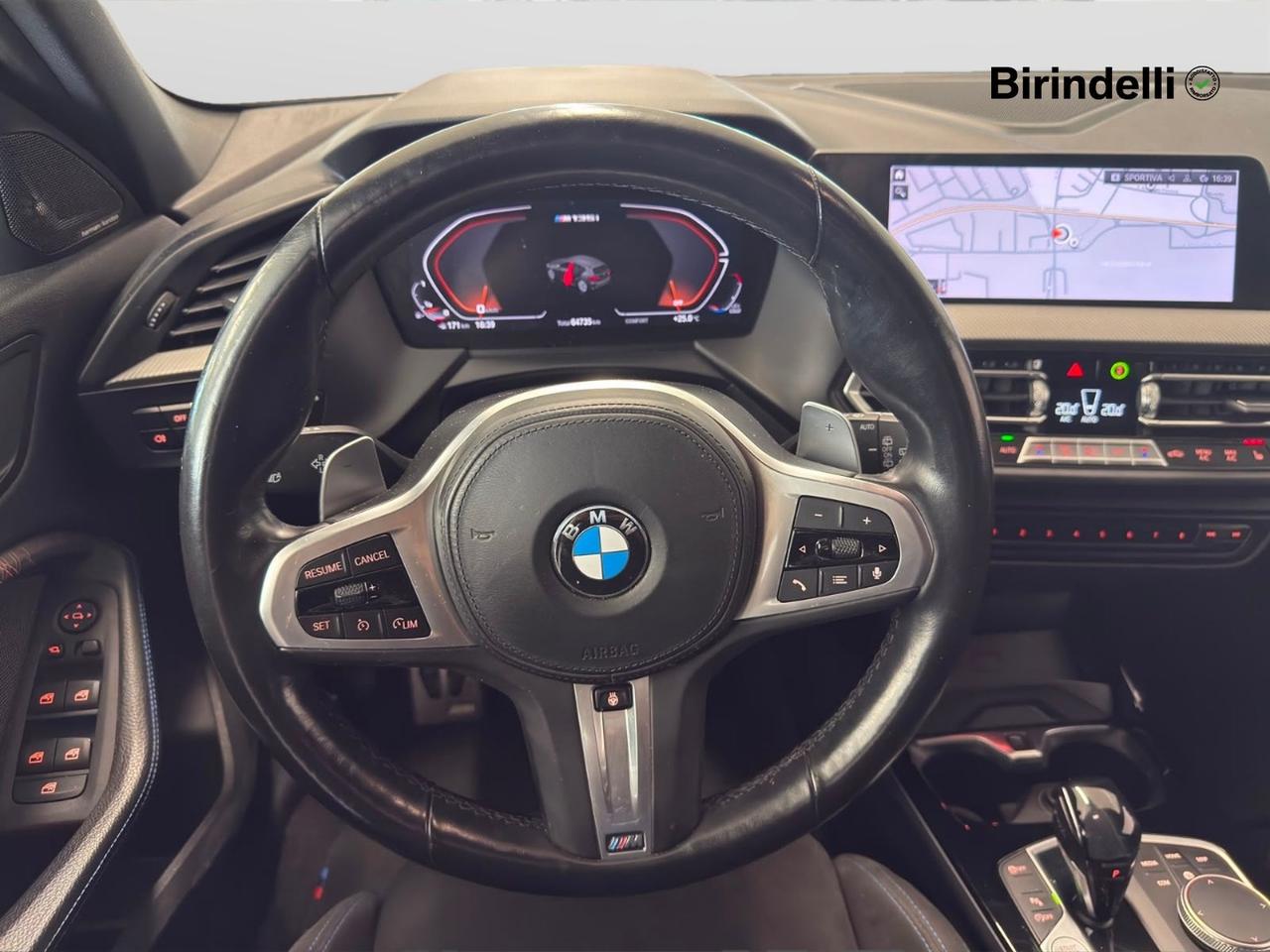 BMW Serie 1 (F40) - M 135i xDrive