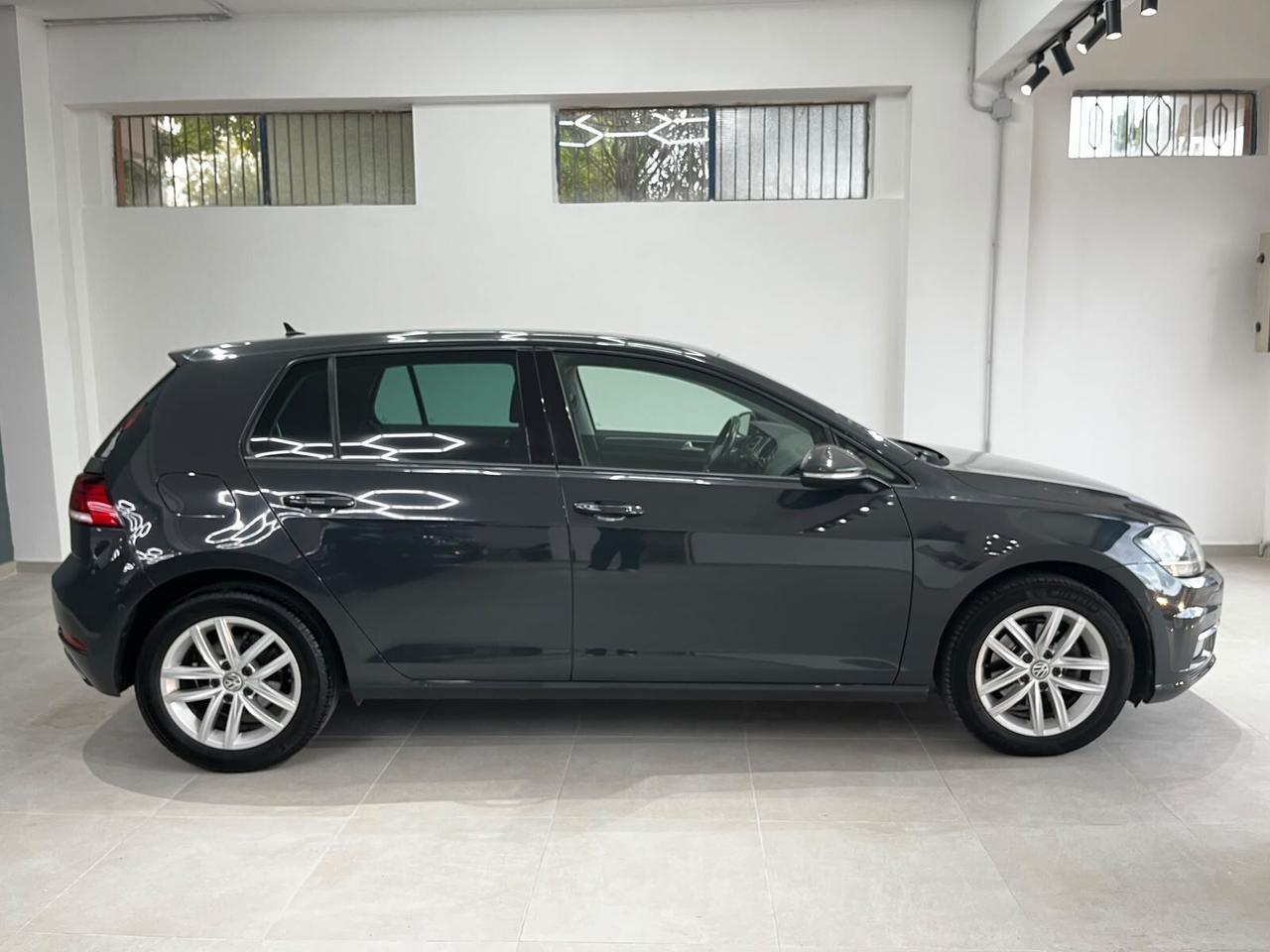 Volkswagen Golf 1.6 TDI 110 CV 5p. Highline BlueMotion Technology