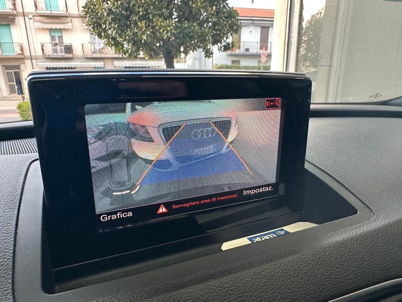 Audi Q3 2.0 TDI 150 CV S tronic line Edition