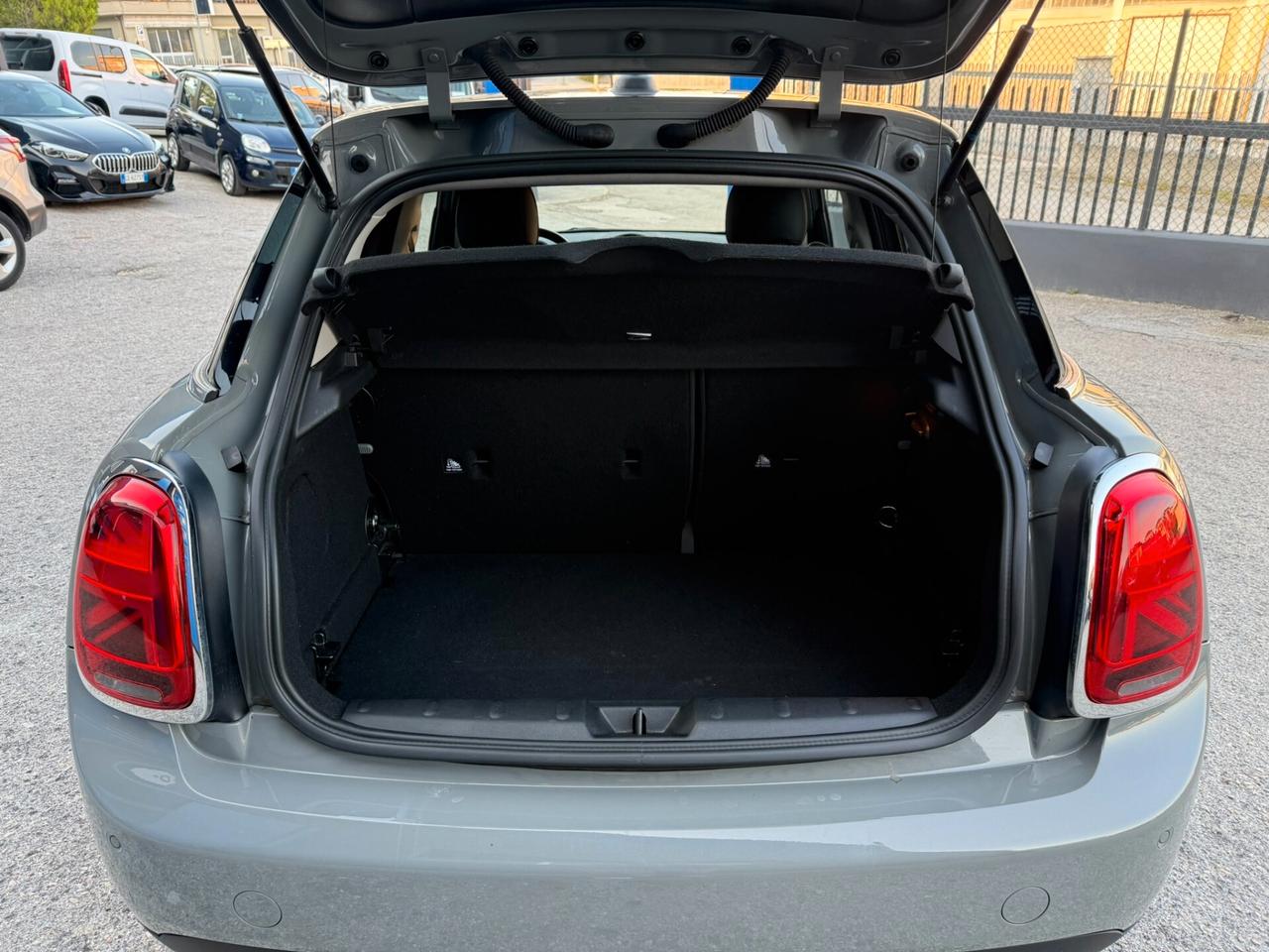 Mini One 1.5 Business 102cv 5p