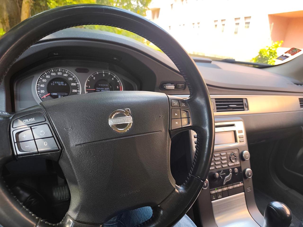 Volvo V70 2.4 D5 Summum frizione nuova